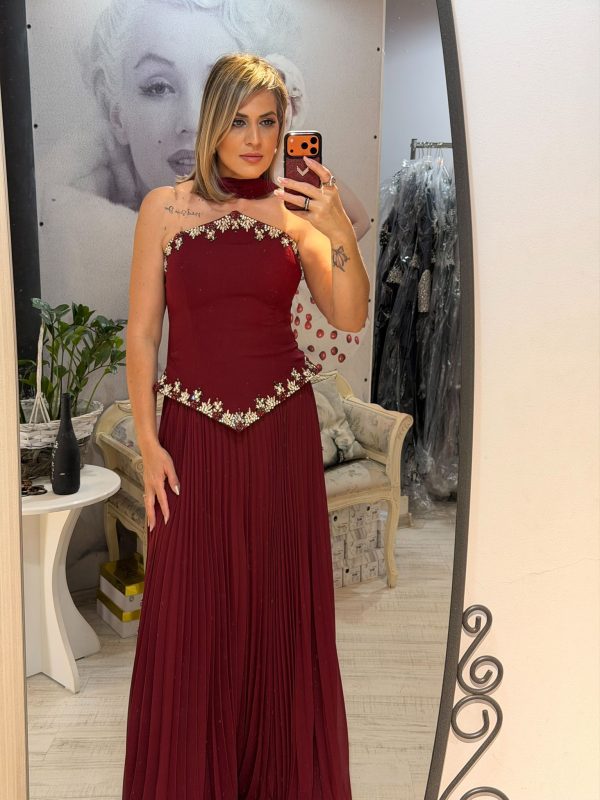Rochie lunga burgundi cu corset