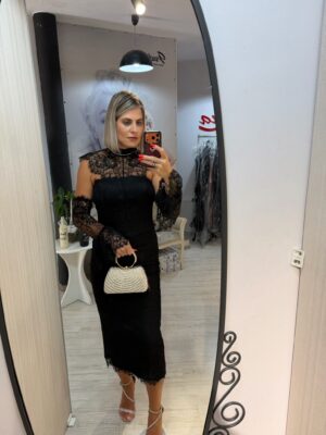 Rochie midi neagra din dantela