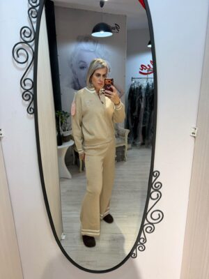 Compleu miumiu
