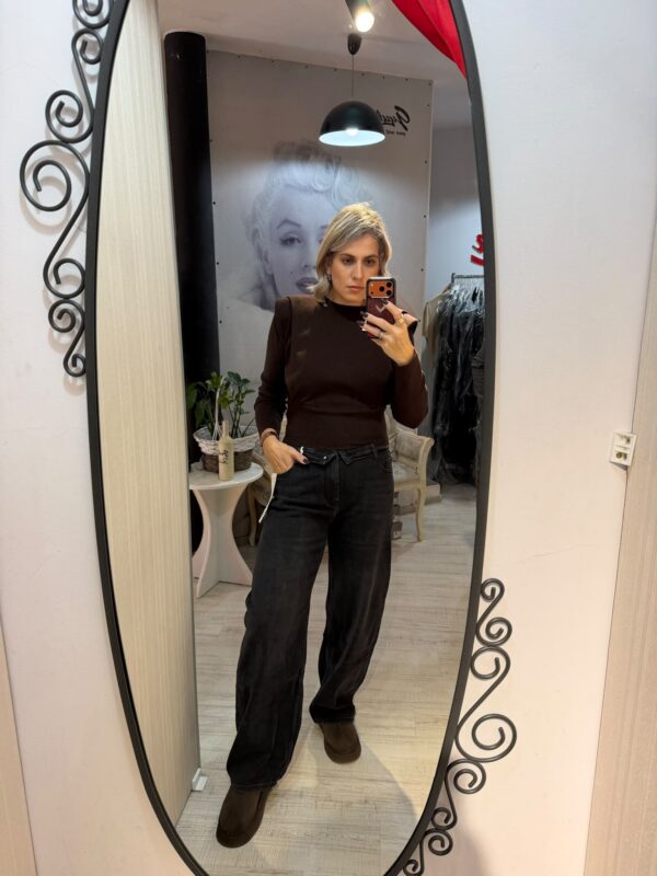Blug negru balon